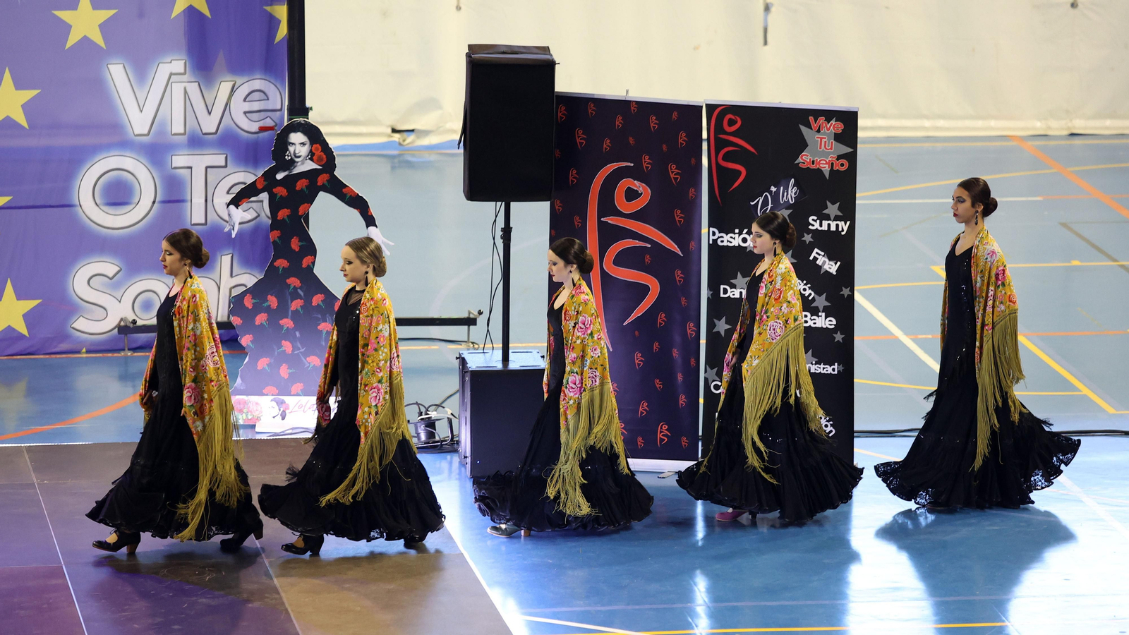 Concurso de baile ‘Dancing Stars’ en el Palacio de Deportes de Chapín en Jerez