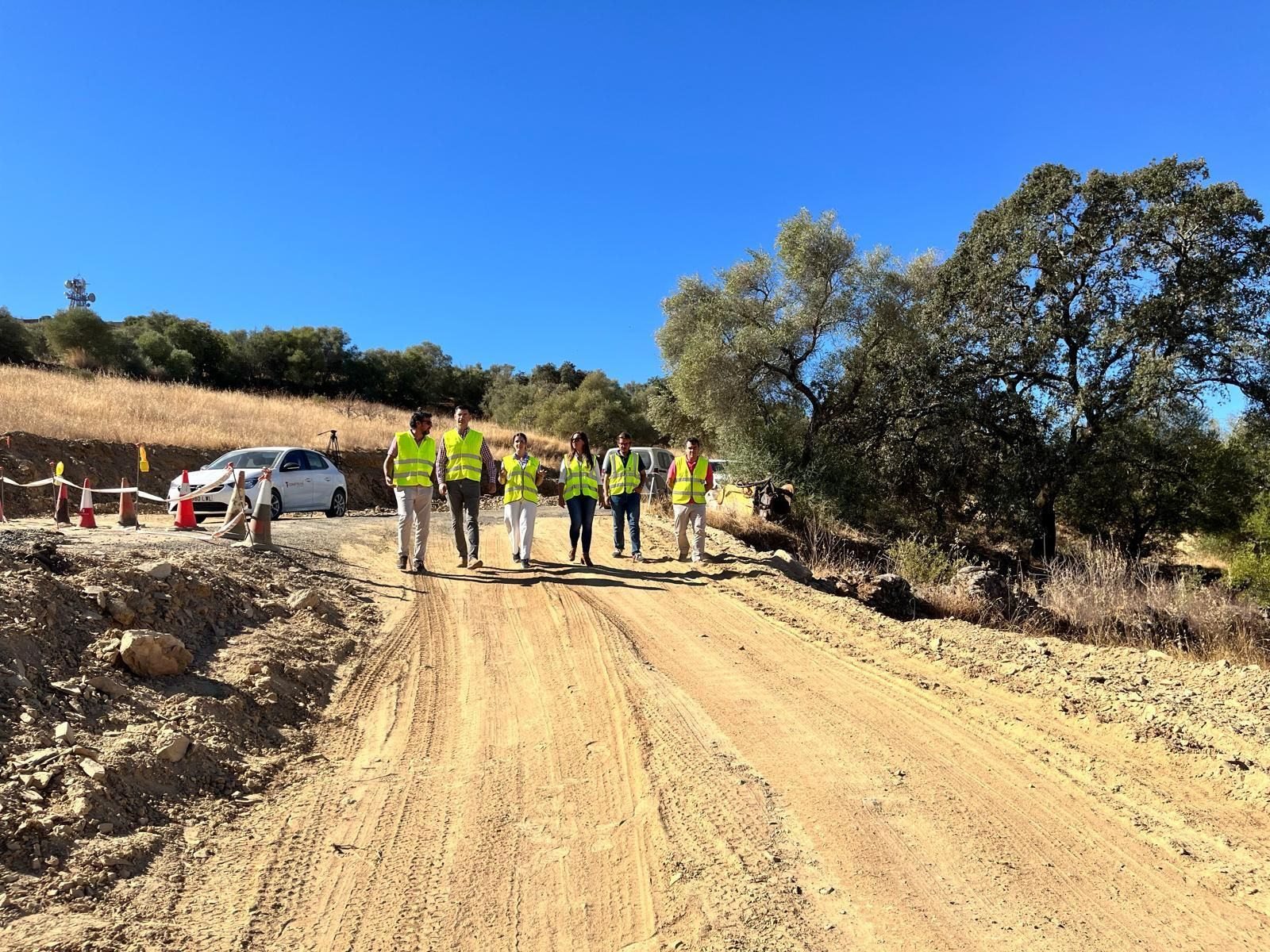 Visita al estado de las obras en la carretera que une el Cerro de Andévalo con San Telmo.