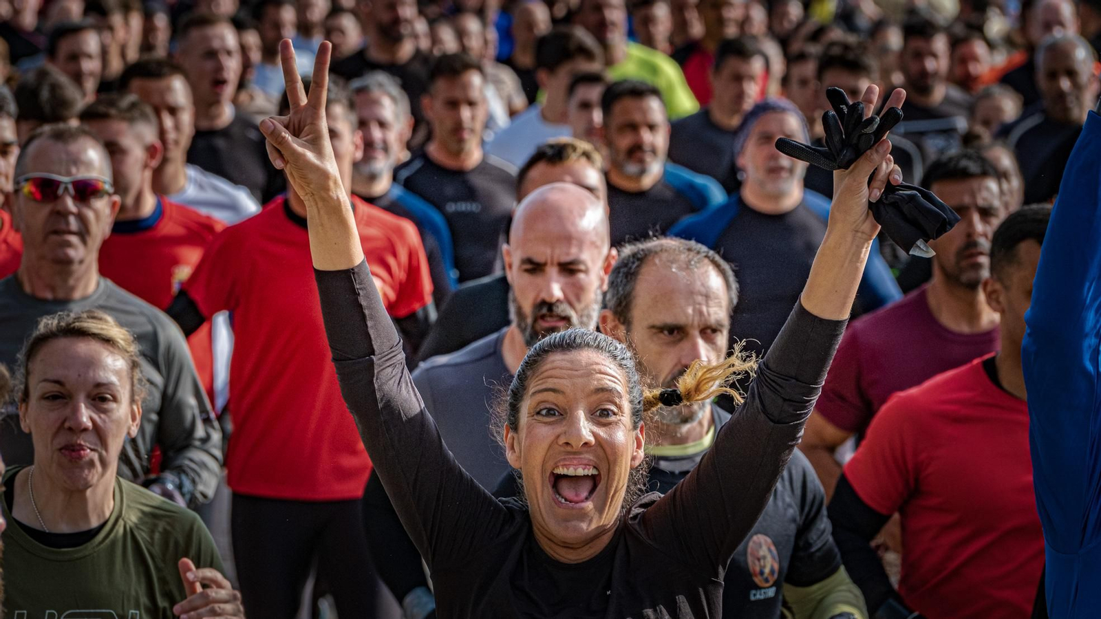 Búscate entre las mejores imágenes del la FanPin 2025 de San Fernando