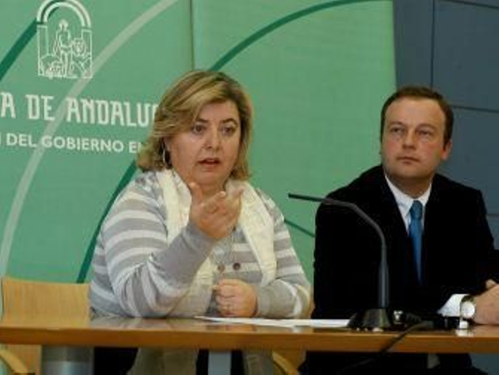 La Junta exige a Endesa que devuelva de oficio el dinero cobrado de más