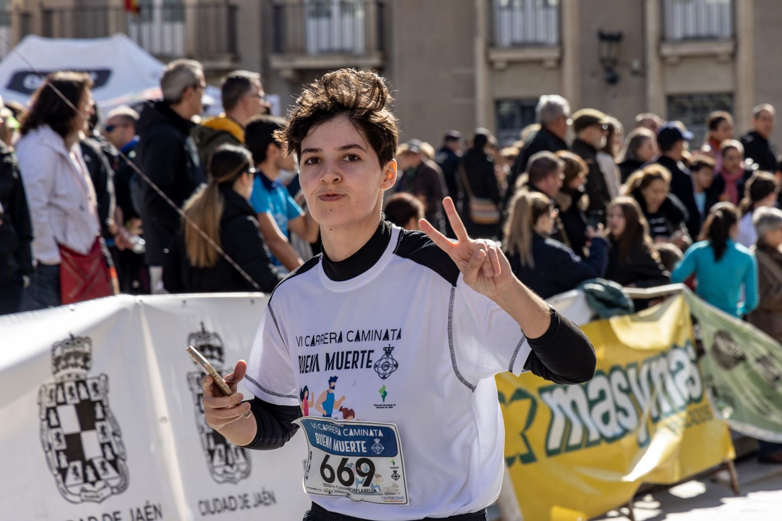 En imágenes: deporte y solidaridad se dan la mano en la VI Carrera-Caminata de la Hermandad de la Buena Muerte (2)