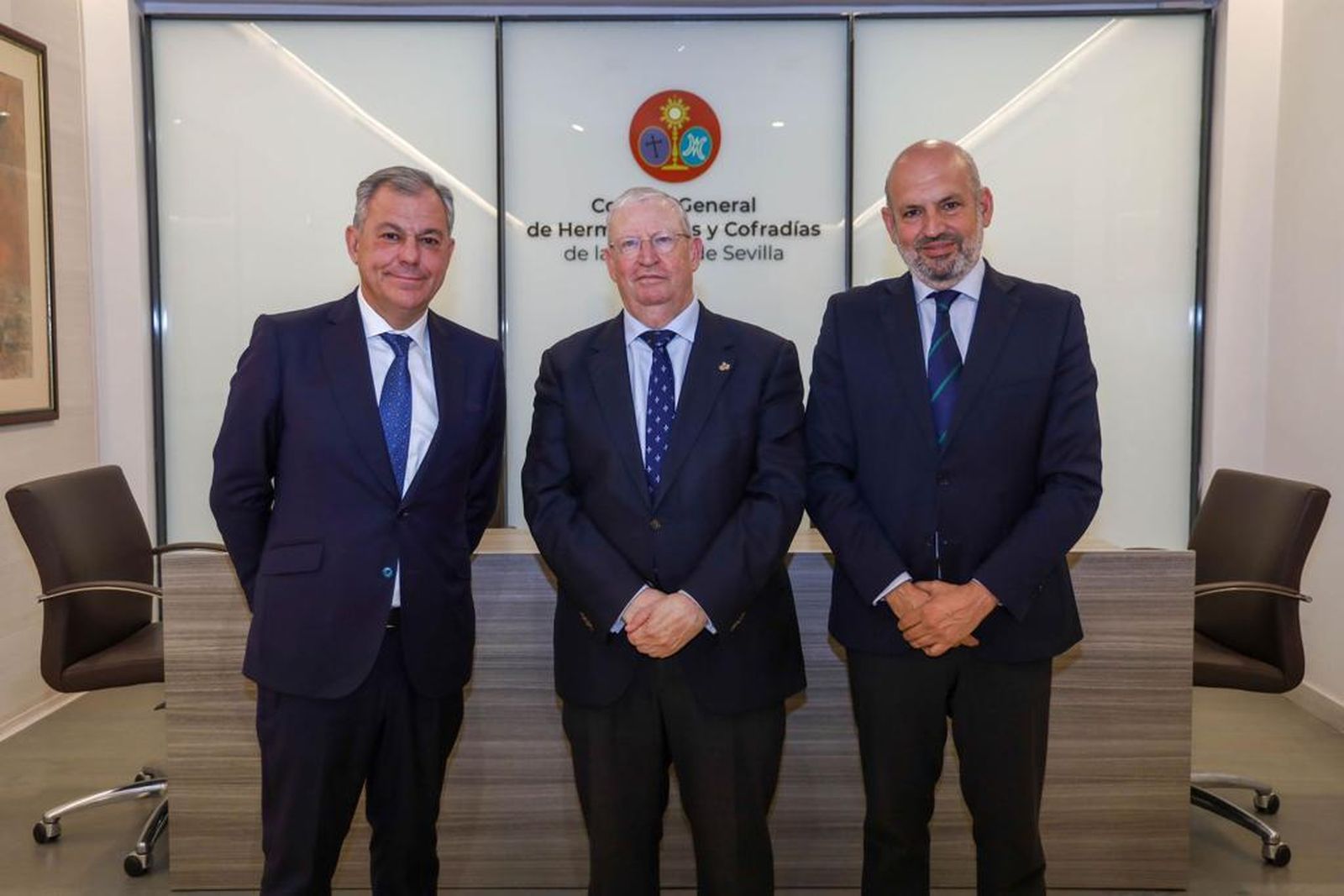 De izquierda a derecha, José Luis Sanz, Francisco y Vélez y Manuel Alés