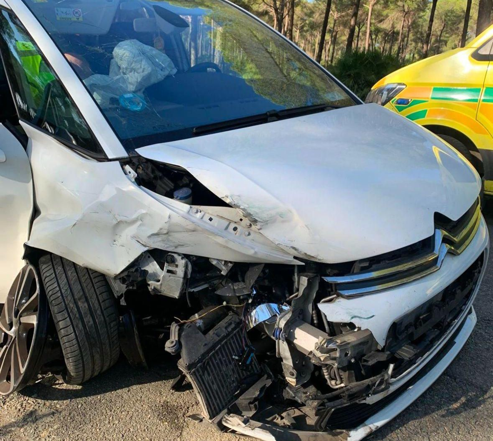 Estado de uno de los vehículos.