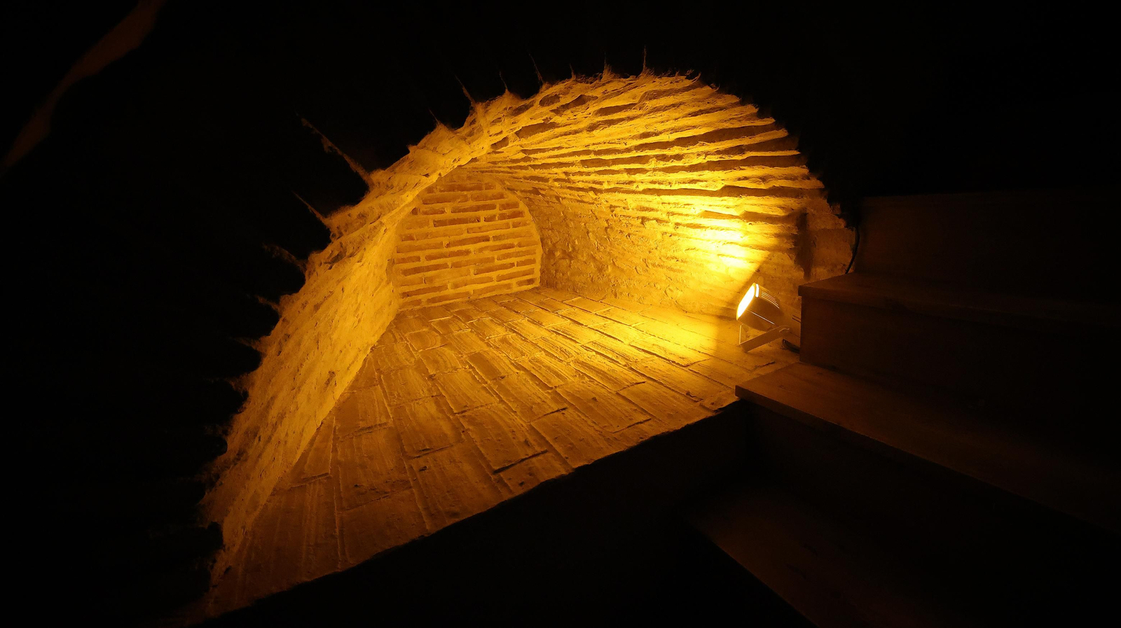 Así es por dentro y por fuera la Torre de Ponce de León en el Alcázar de Jerez