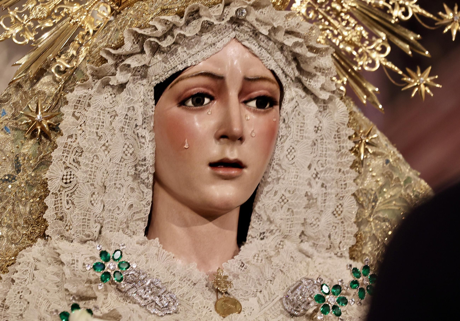 La vuelta de la Esperanza Macarena tras la restauración de Manzano, en imágenes