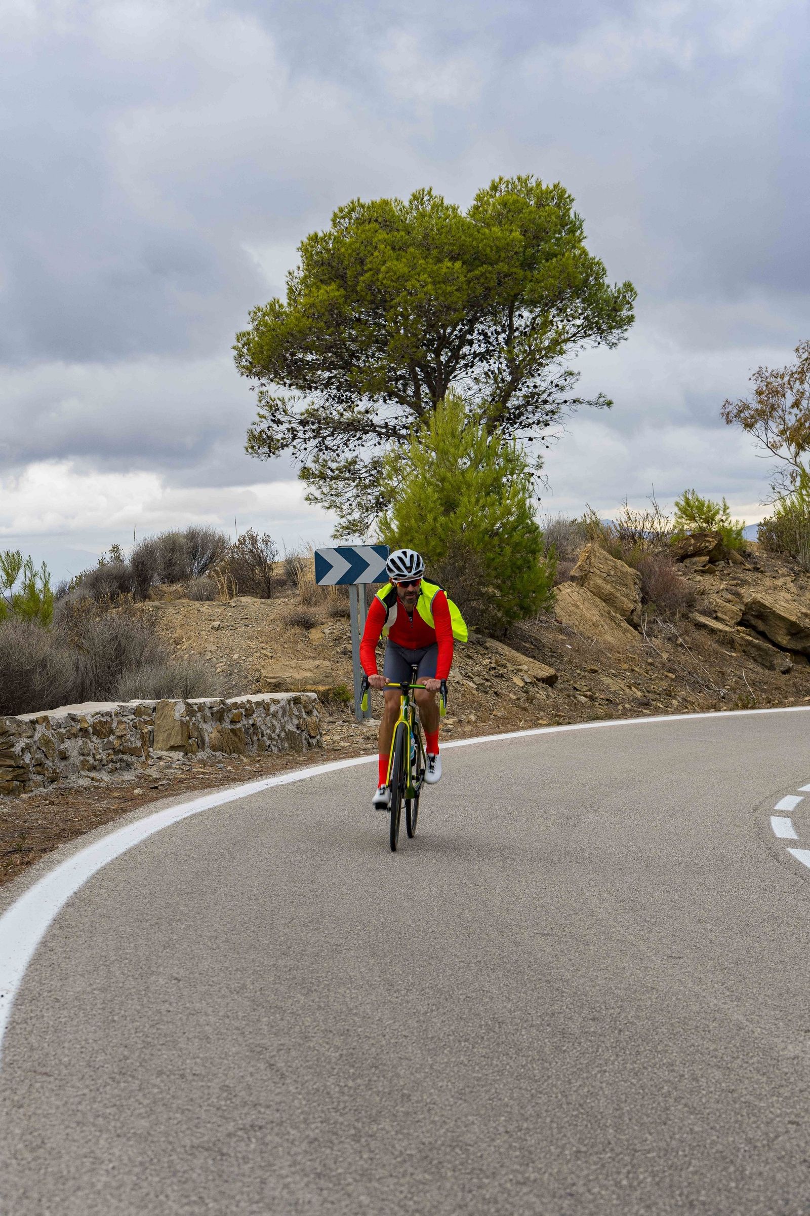 La múltiple subida a la Reina de Miguel Solis