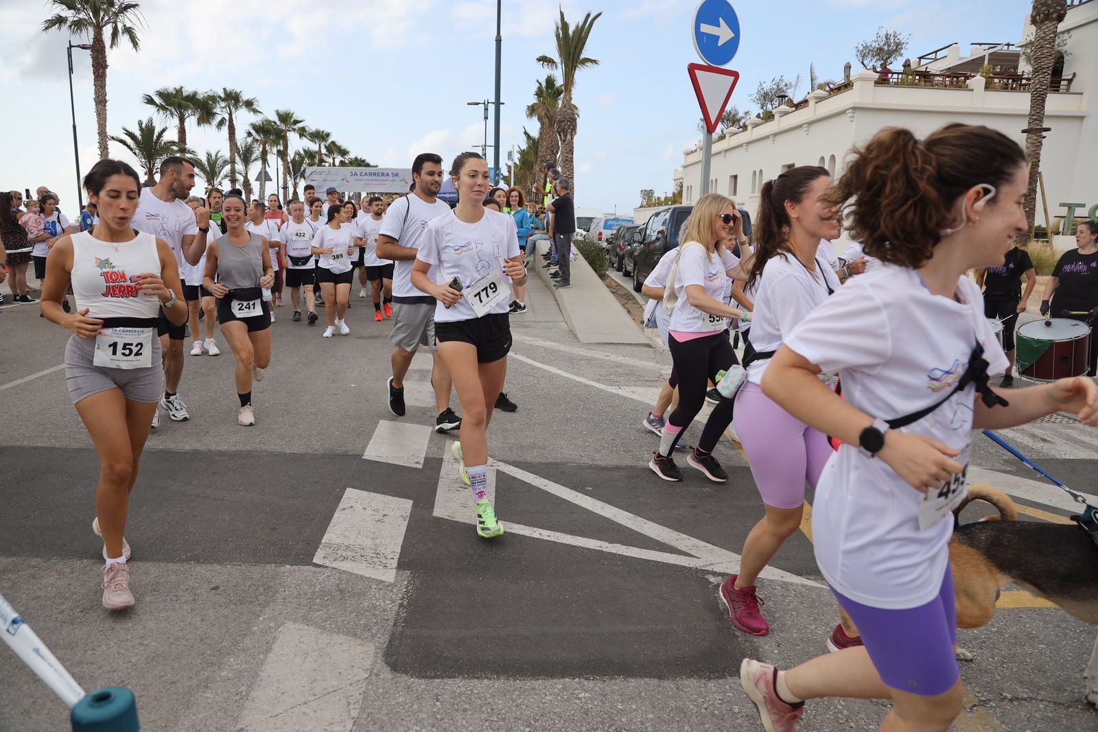 Las fotos de la 3ª carrera solidaria Memorial Vicente Granados en Málaga