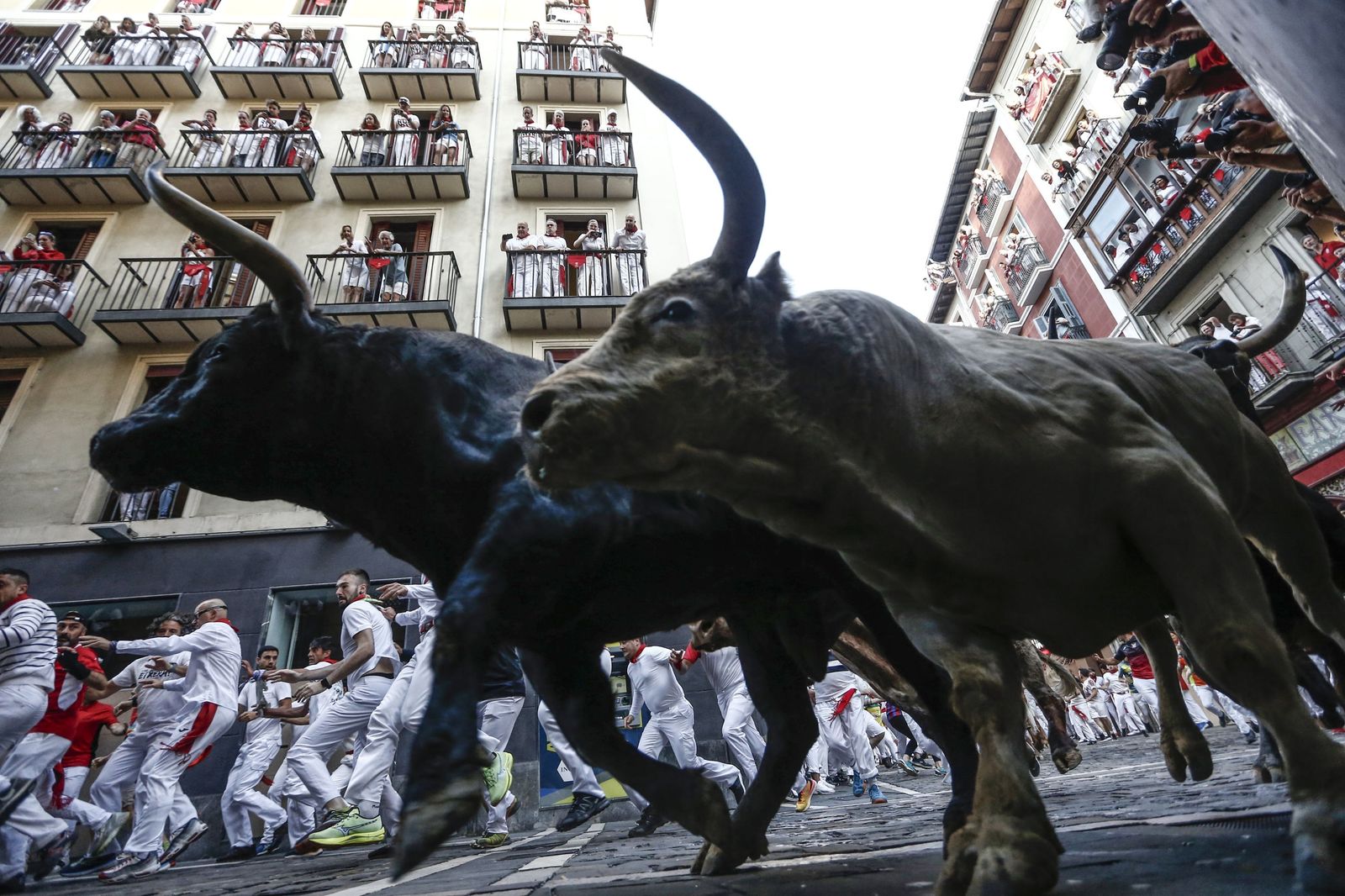 Cuarto encierro de los sanfermines con toros de Fuente Ymbro