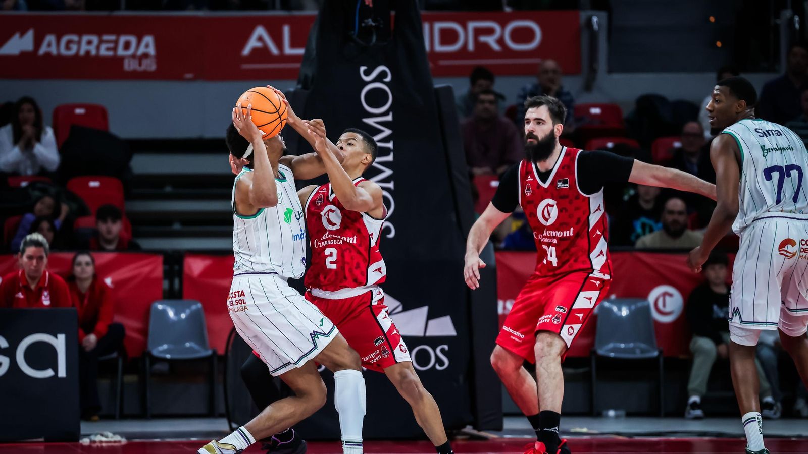 El Casademont Zaragoza-Unicaja, en fotos