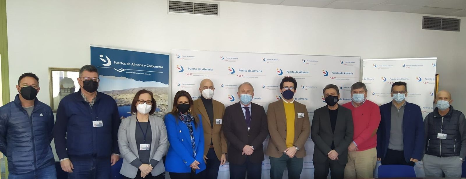 Fabio Laborda-Ortega, acompañado por el presidente de la Fundación, Diego Martínez Cano, ha visitado hoy al presidente de la Autoridad Portuaria, Jesús Caicedo.