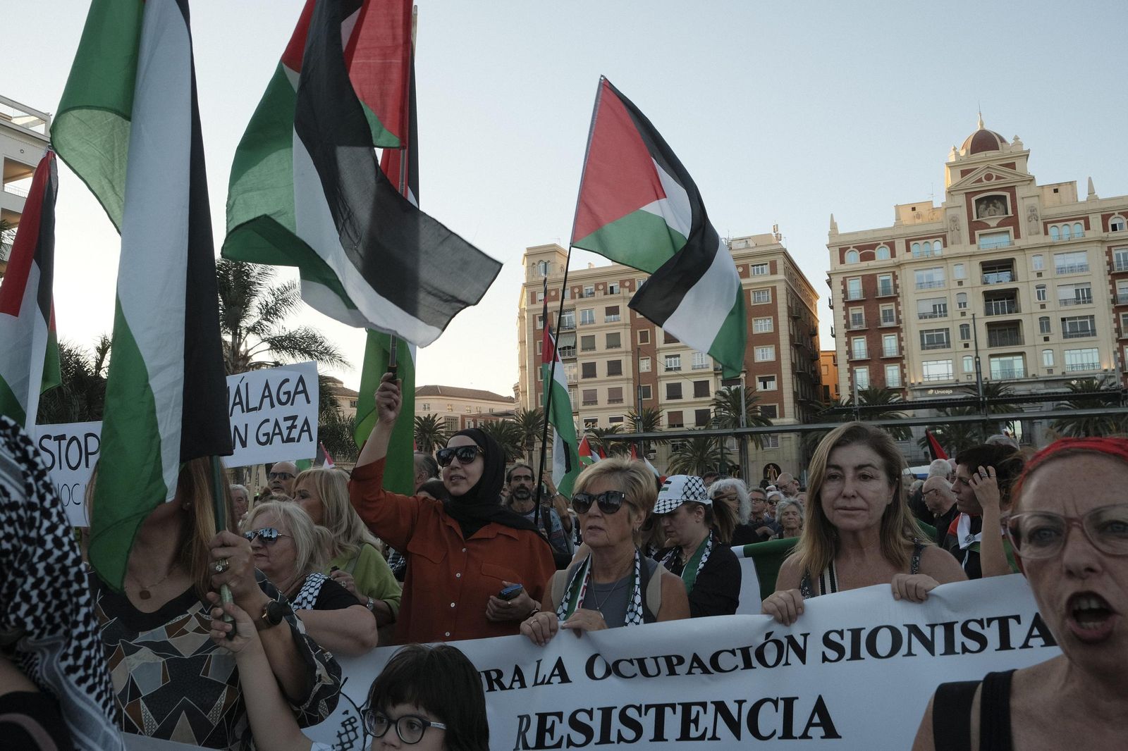 La manifestación por Gaza en Málaga, en fotos