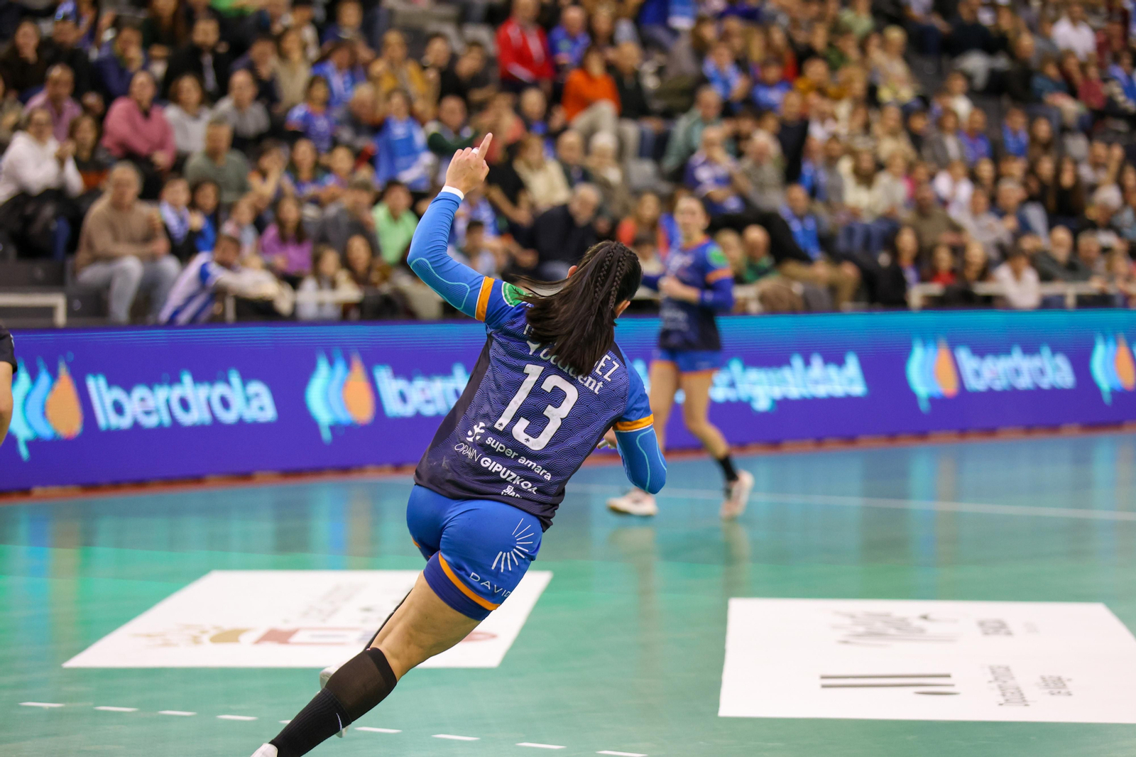 El Costa del Sol no puede con el Bera Bera (25-21)