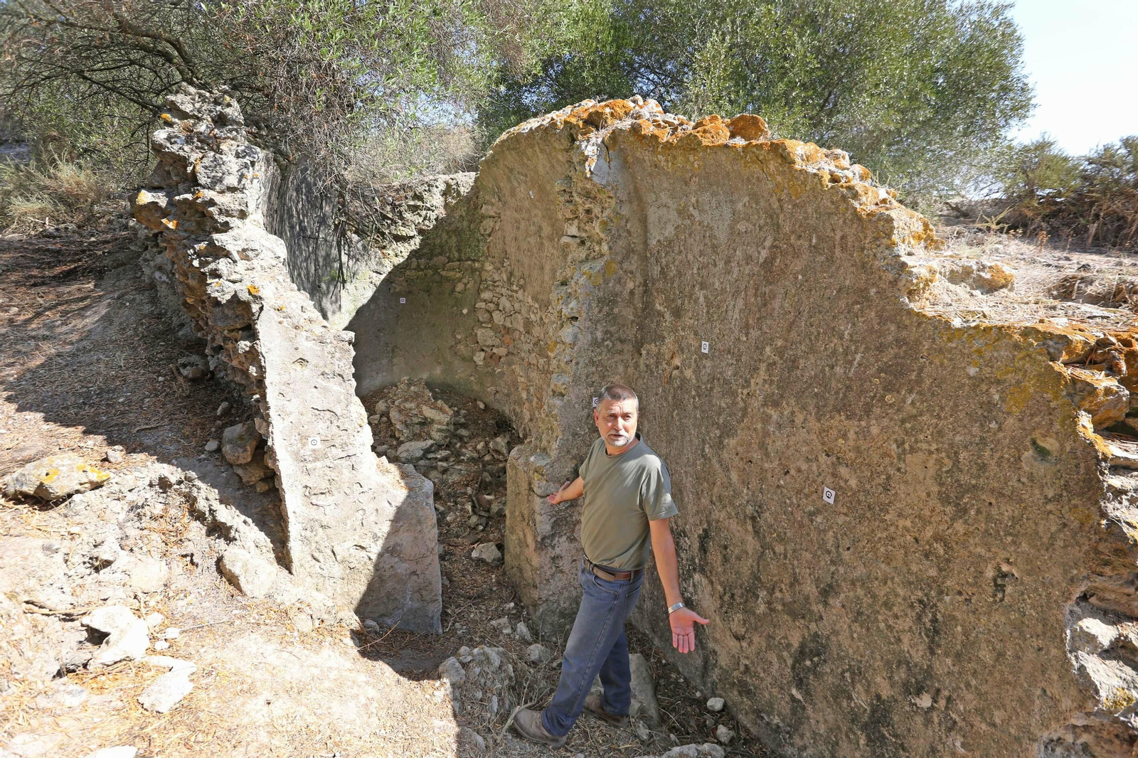Imágenes de los trabajos de la UCA en Asta Regia