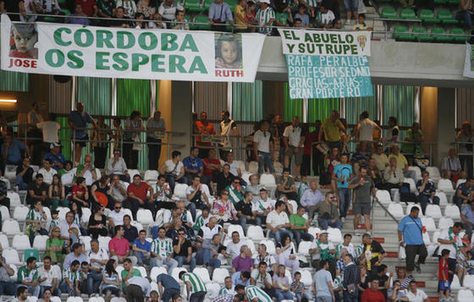 Las imágenes del Córdoba-Nástic