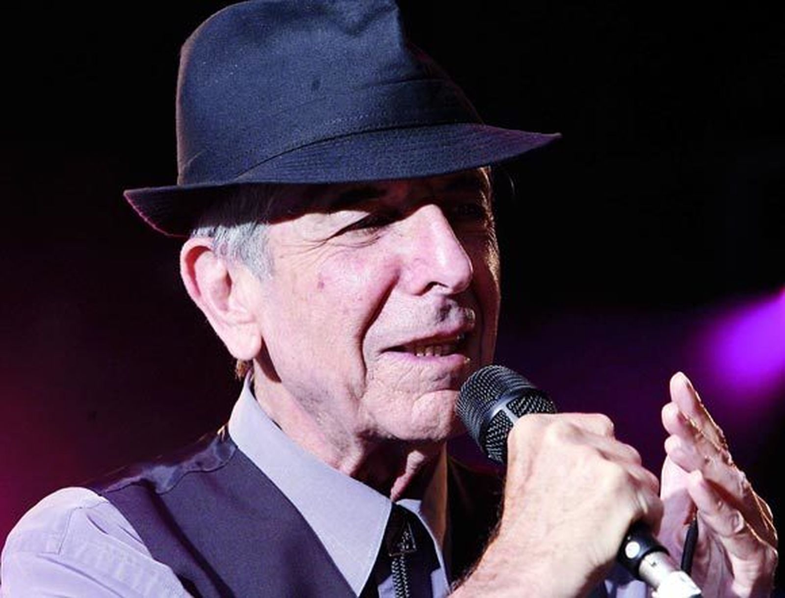 Leonard Cohen en la carretera