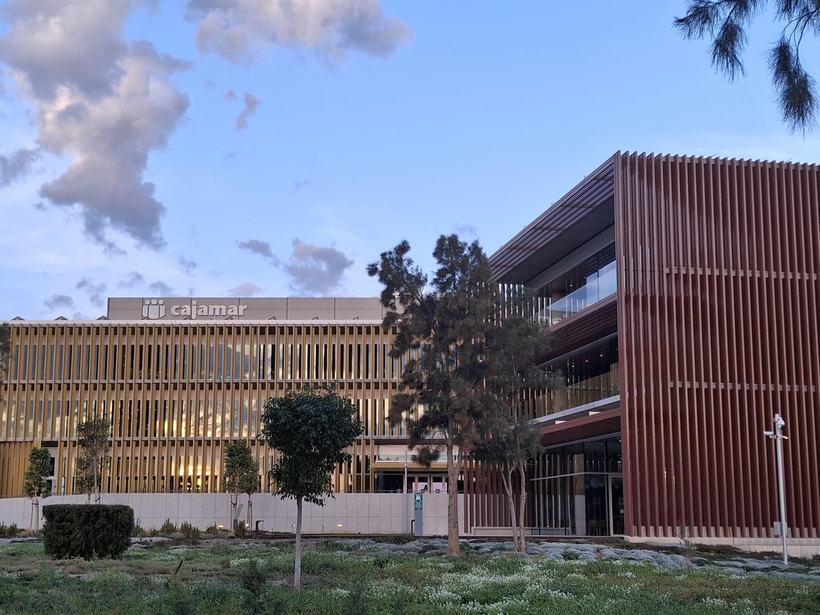Centro Financiero de Cajamar.