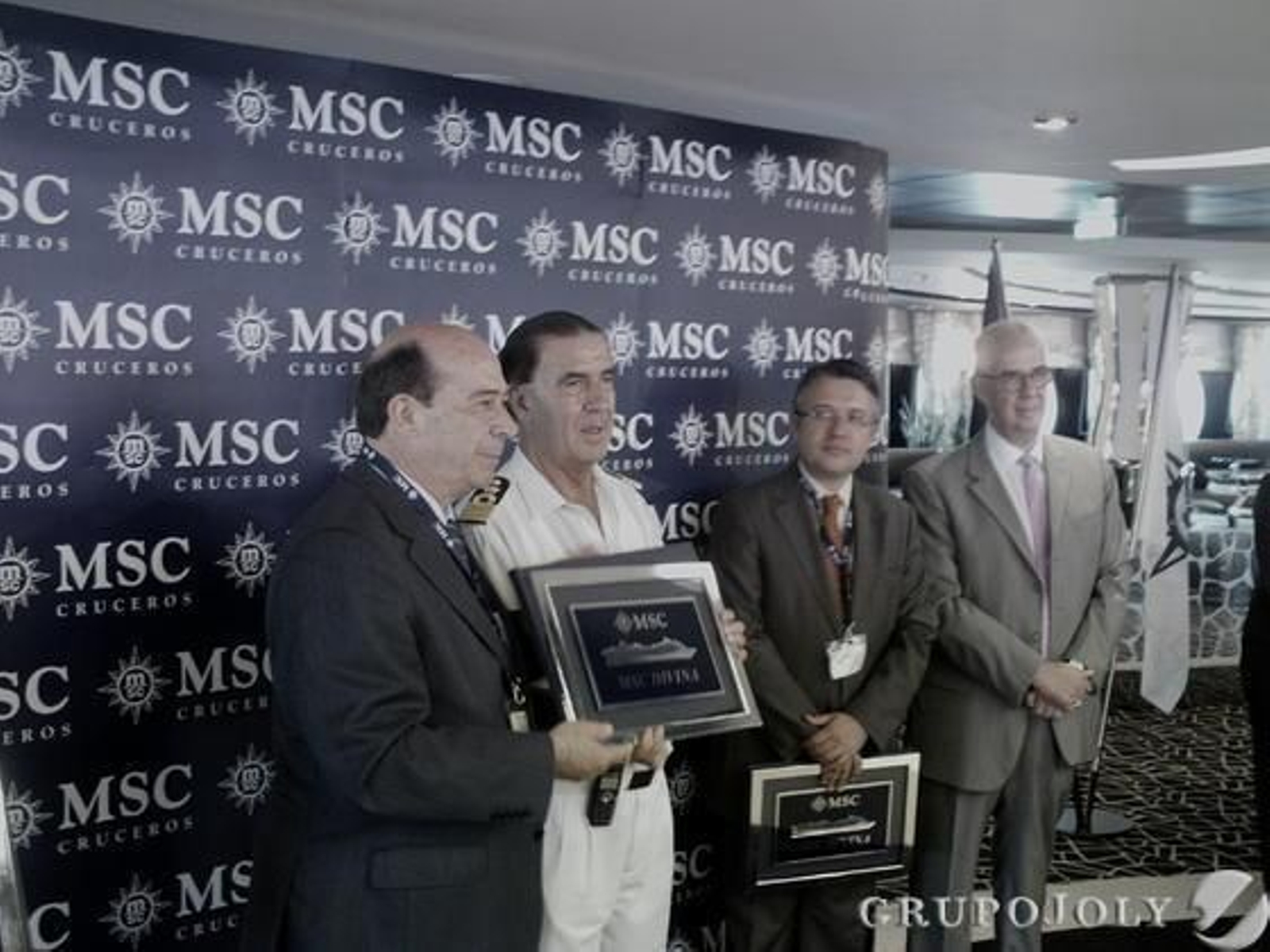 Una visita por el lujoso crucero MSC Divina en su preinauguración en Cádiz.

Foto: Sara Mancera