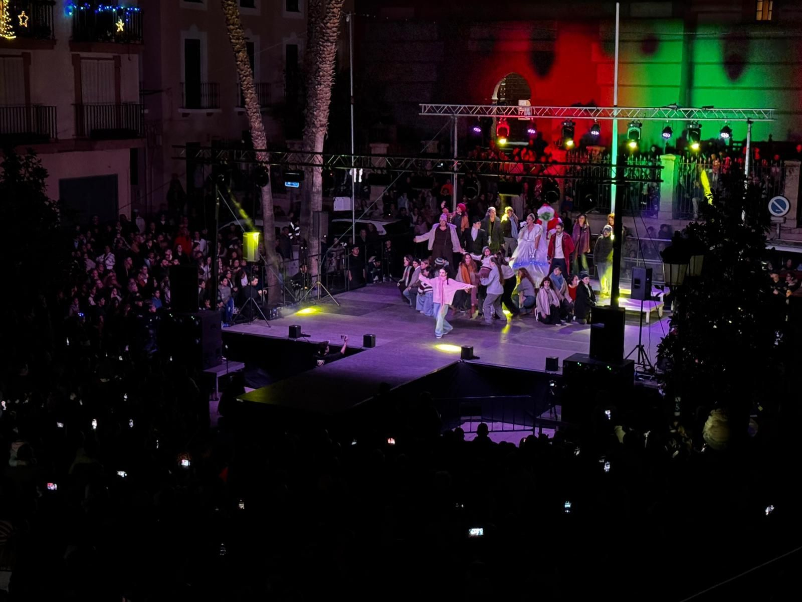 Así ha sido el encendido de las luces de Navidad de Motril