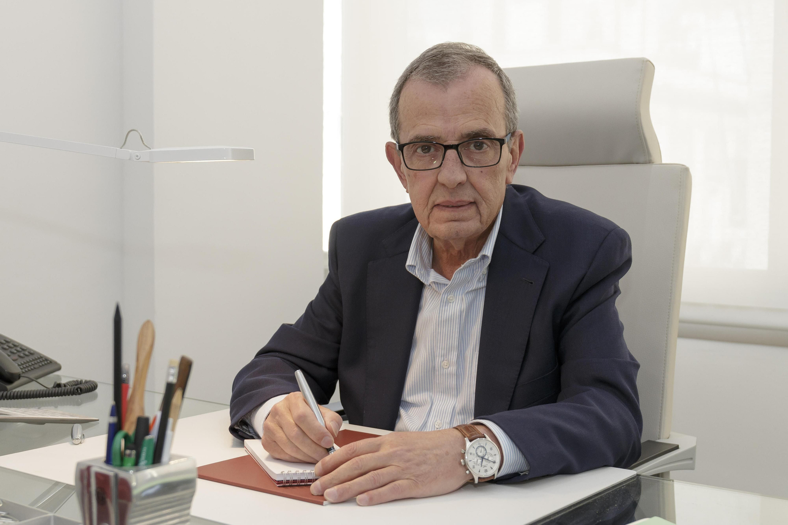 “Cuidar a cientos de familias de huelva en estos años ha sido y es mi objetivo constante”