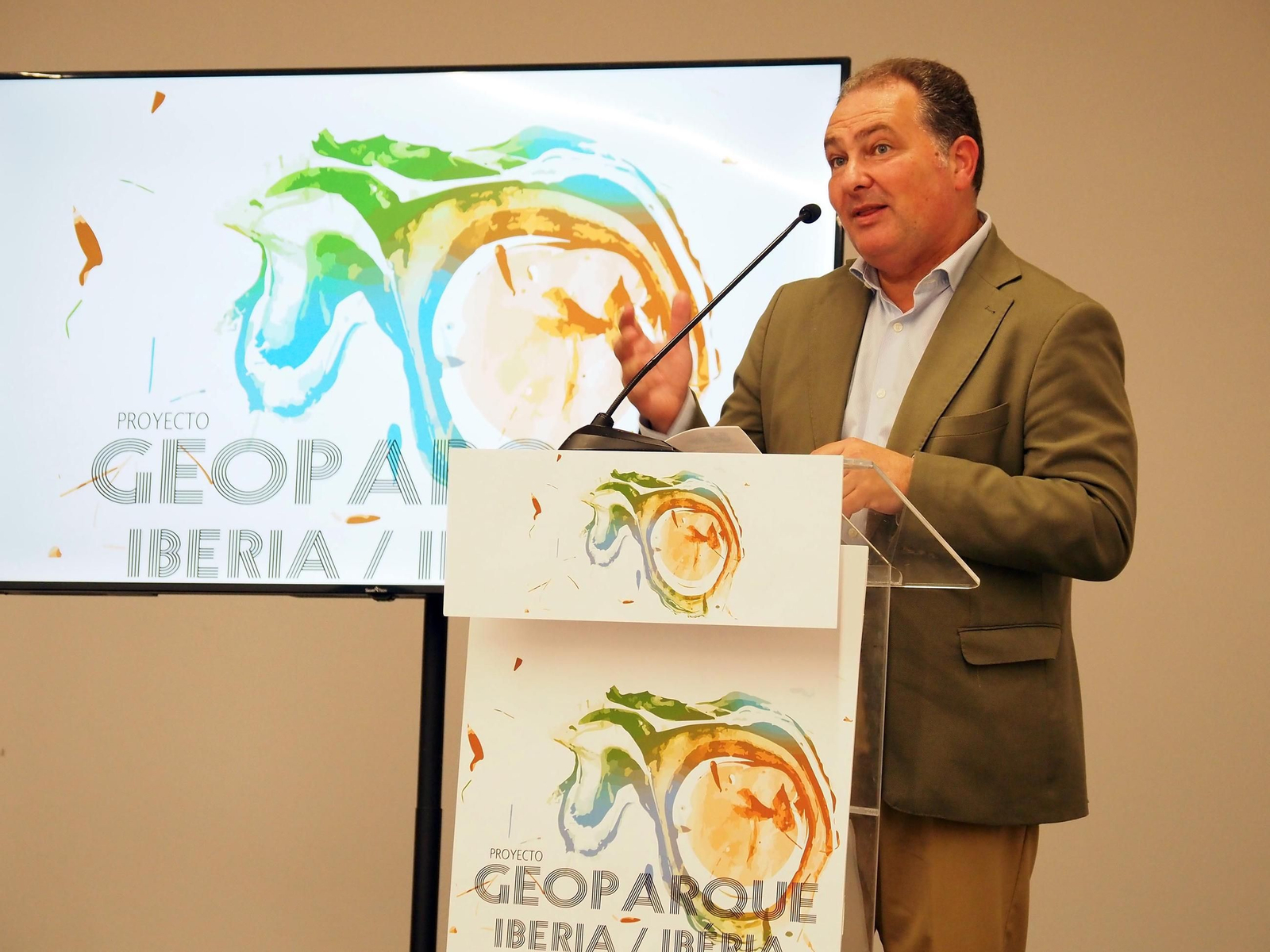 Un momento de la intervención de David Toscano en el acto