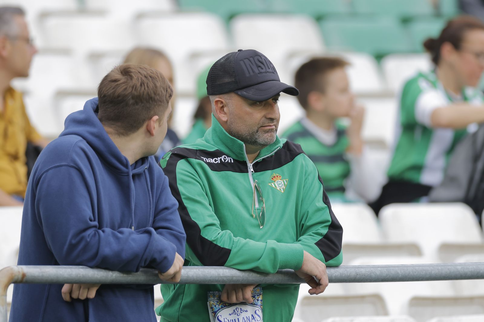 Búscate en las fotos del Betis-Mallorca