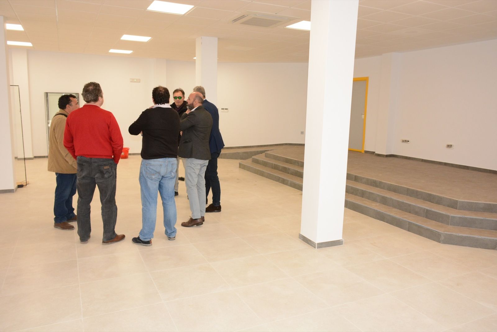 La visita de los responsables municipales al Vivero de Empresas de Pueblo Nuevo