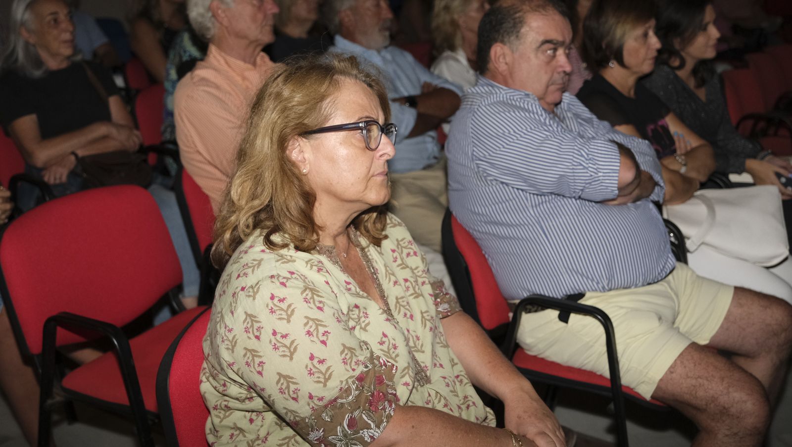 Imágenes de Diario de los Libros en Mojácar, con la escritora Julia Navarro