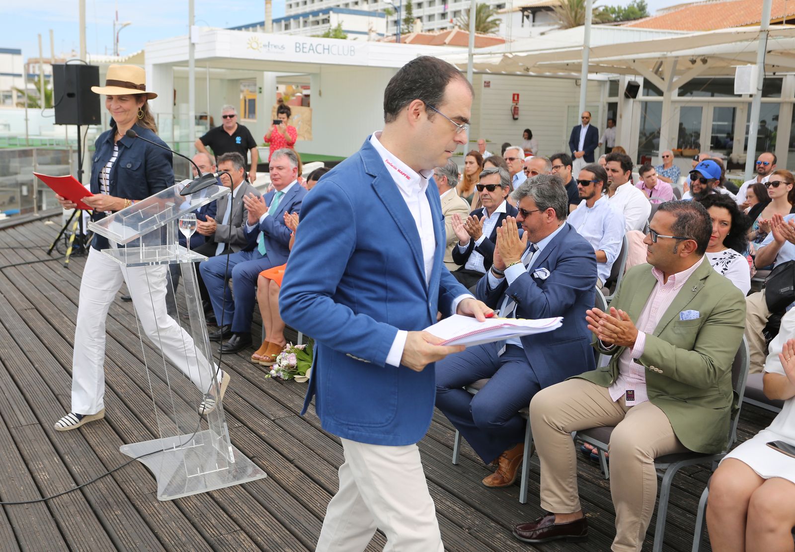 La Infanta Doña Elena asiste a varios talleres de prevención de la fundación Mapfre, en imágenes