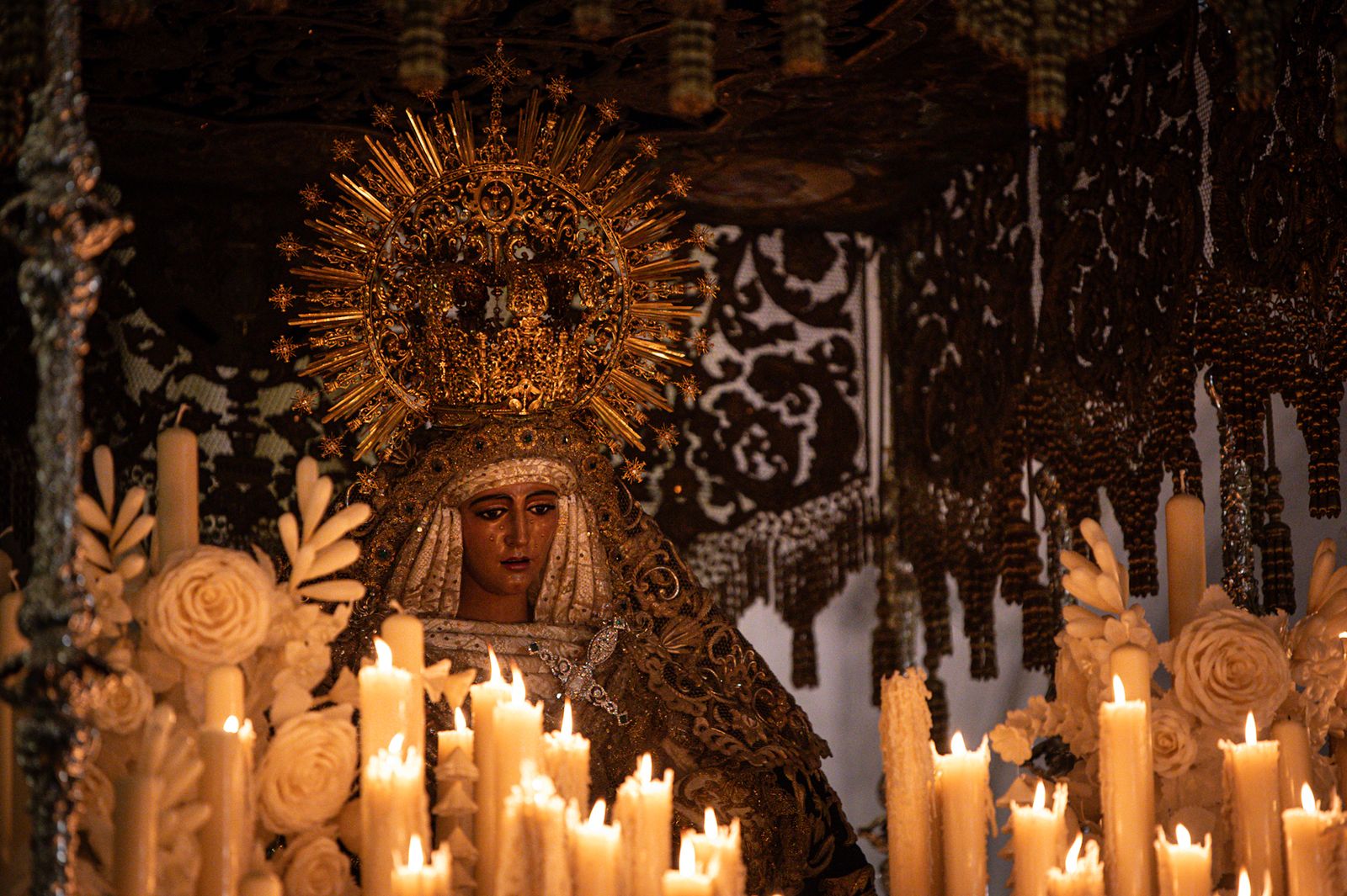Las fotos de la Esperanza de Triana en la Catedral