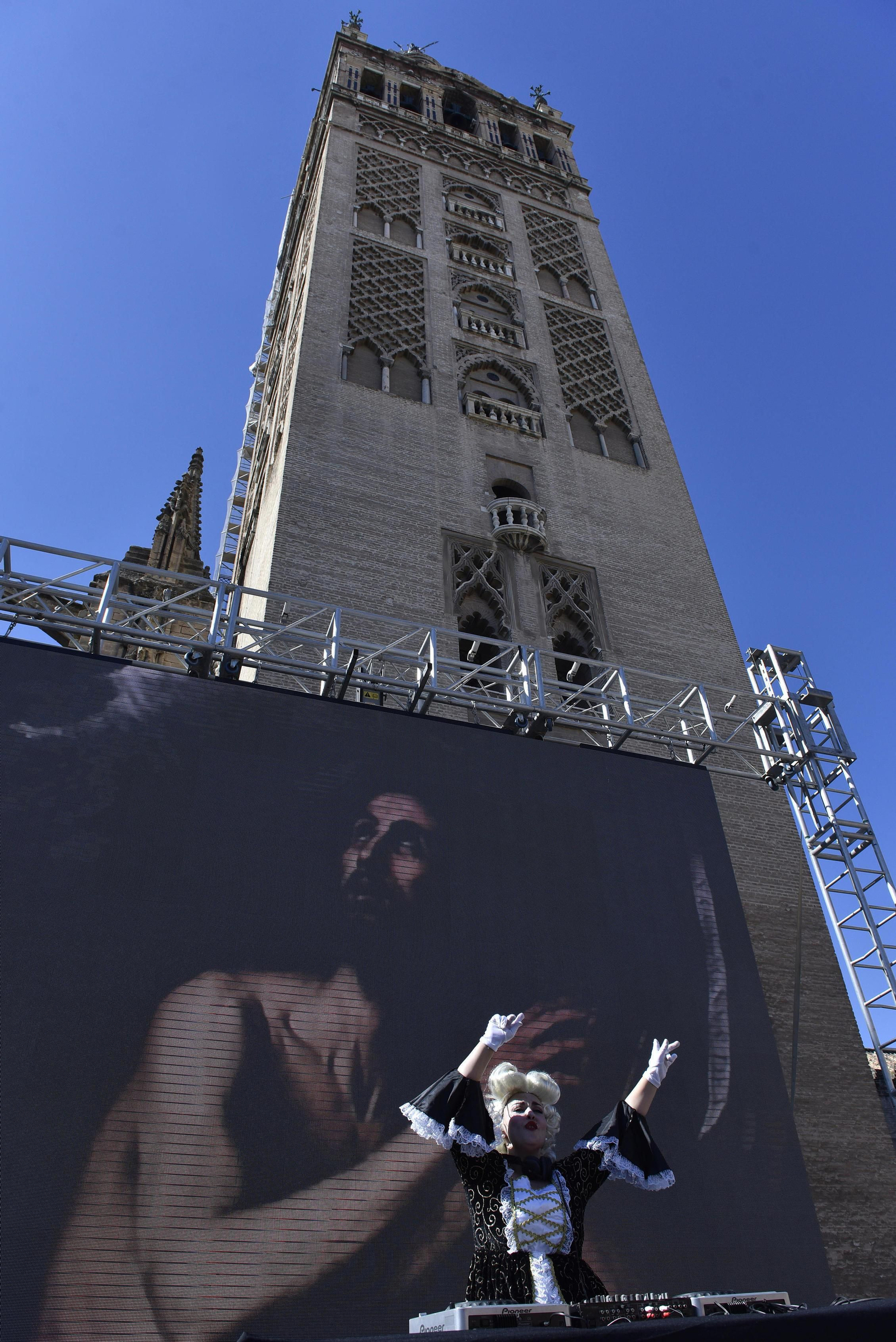 Las imágenes de la presentación de Sevilla como Mejor destino turístico 2018