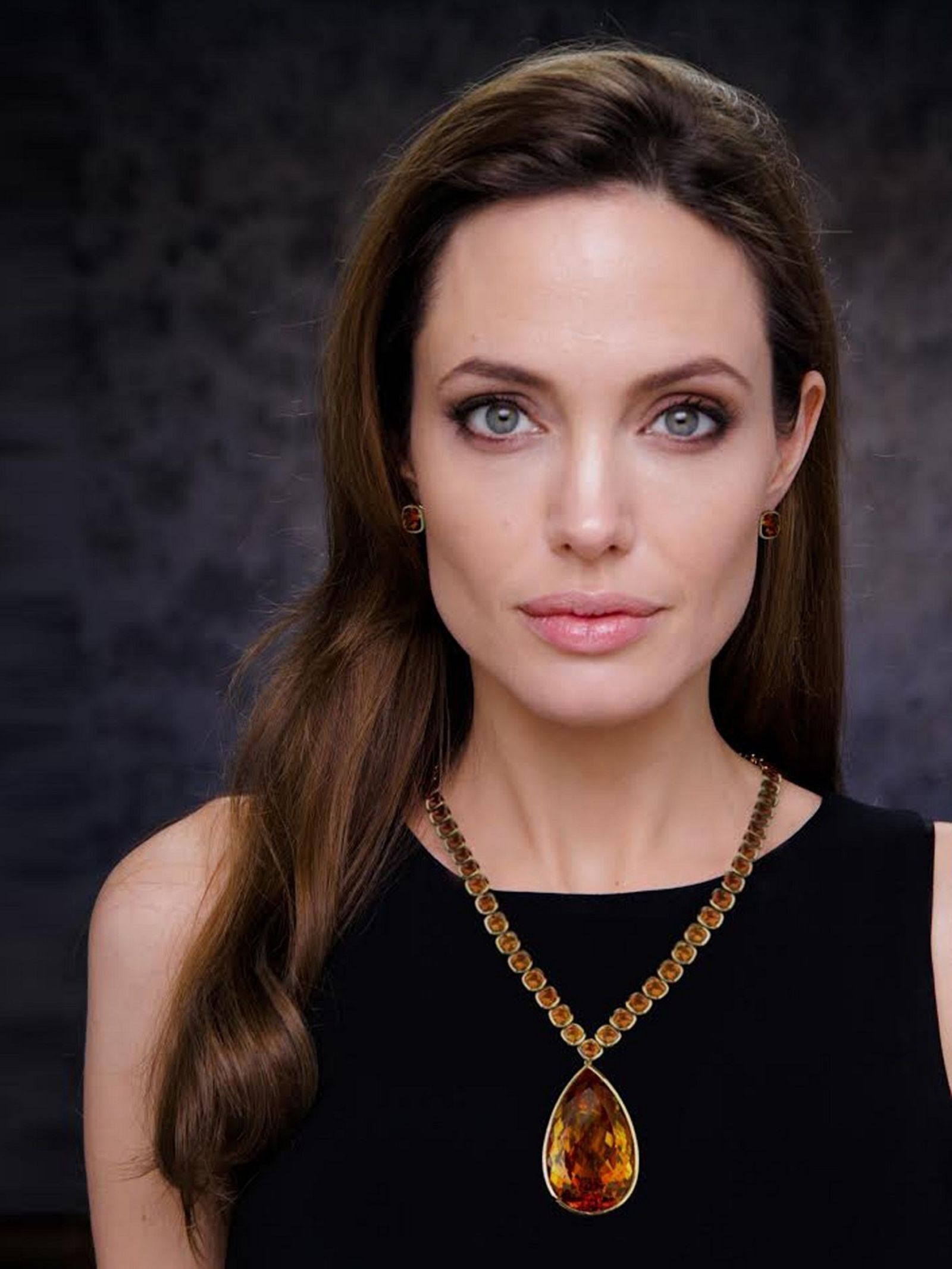 ¿Vuelve a estar enamorada Angelina Jolie?