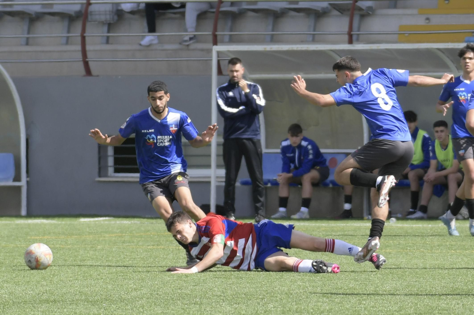 El Granada CF juvenil vuelve a vencer en casa