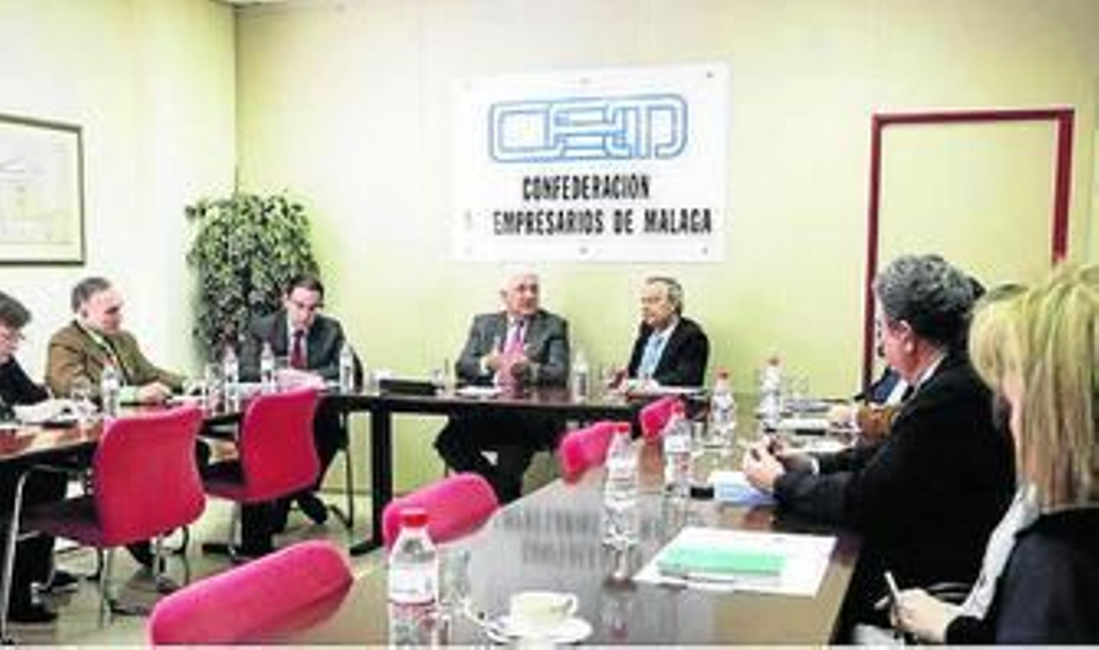 La CEM comparte iniciativas con Santiago Herrero