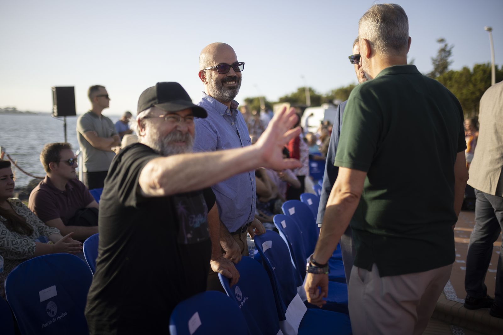 Imágenes de la inauguración De la Fuente de las Naciones en el Paseo de la Ría