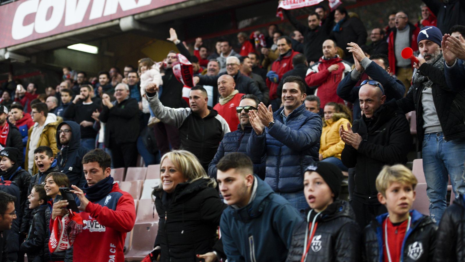La afición está disfrutando con su equipo