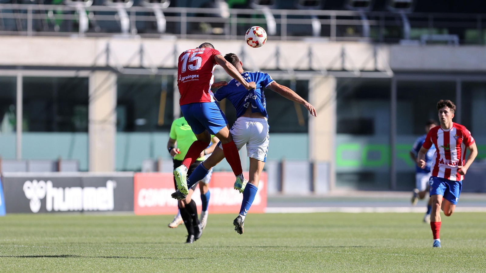 Imágenes del Xerez DFC contra el Don Benito en Chapín