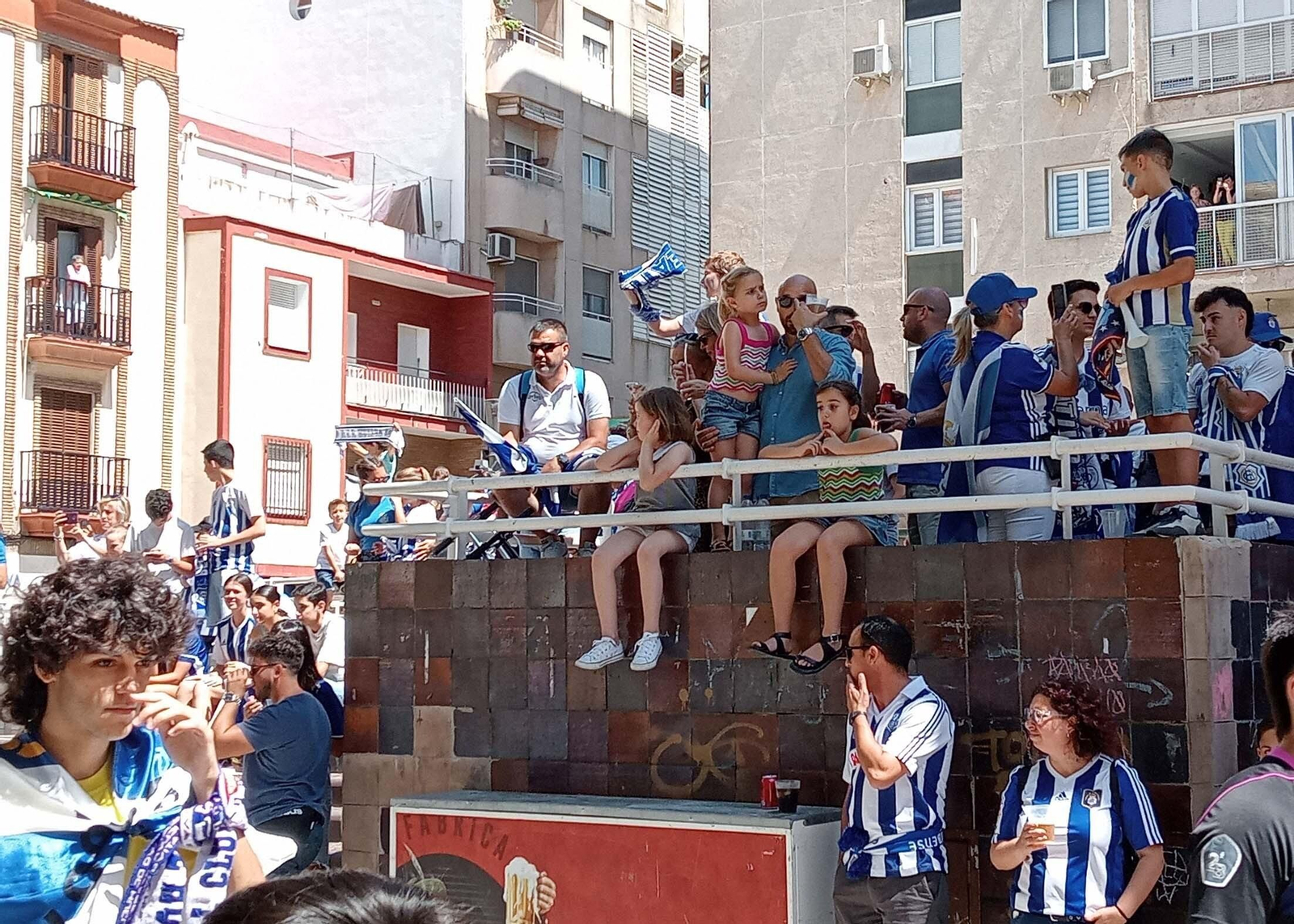 Imágenes del ambiente previo al Recre-Cacereño