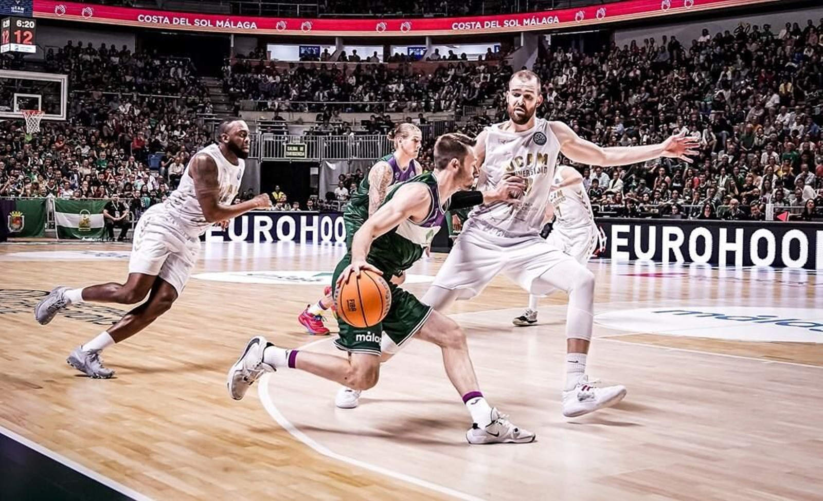 El Unicaja-UCAM Murcia, en fotos