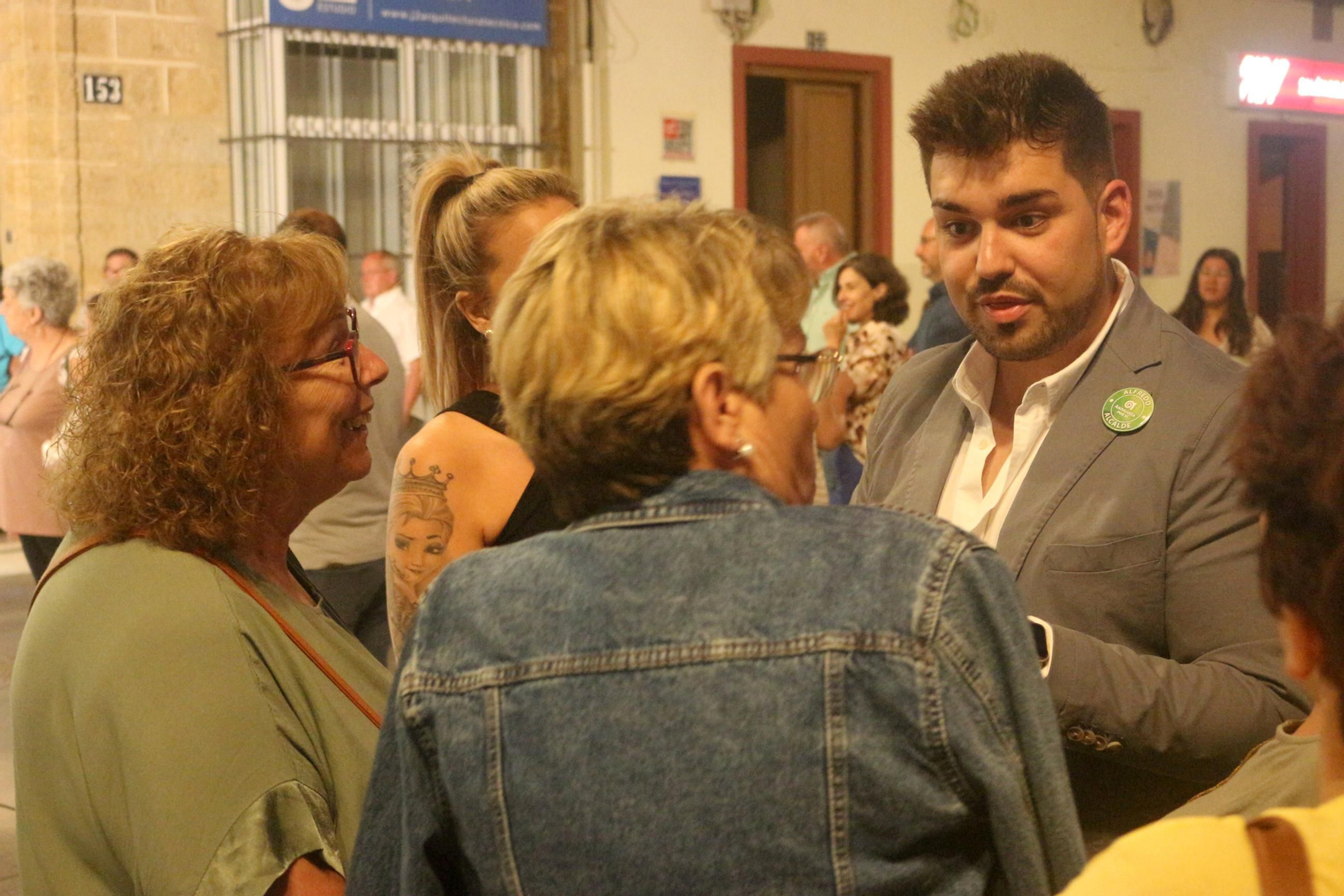 Las imágenes del comienzo de la campaña electoral en Puerto Real