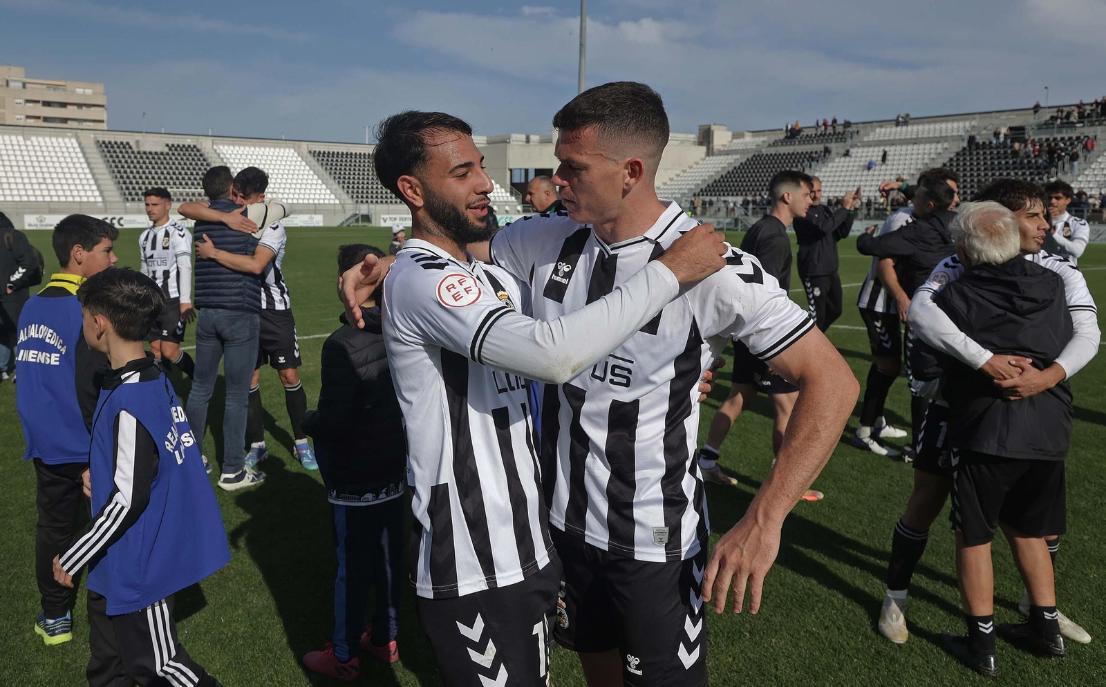 Las mejores fotos del Balona - Recreativo de Granada de Segunda Federación