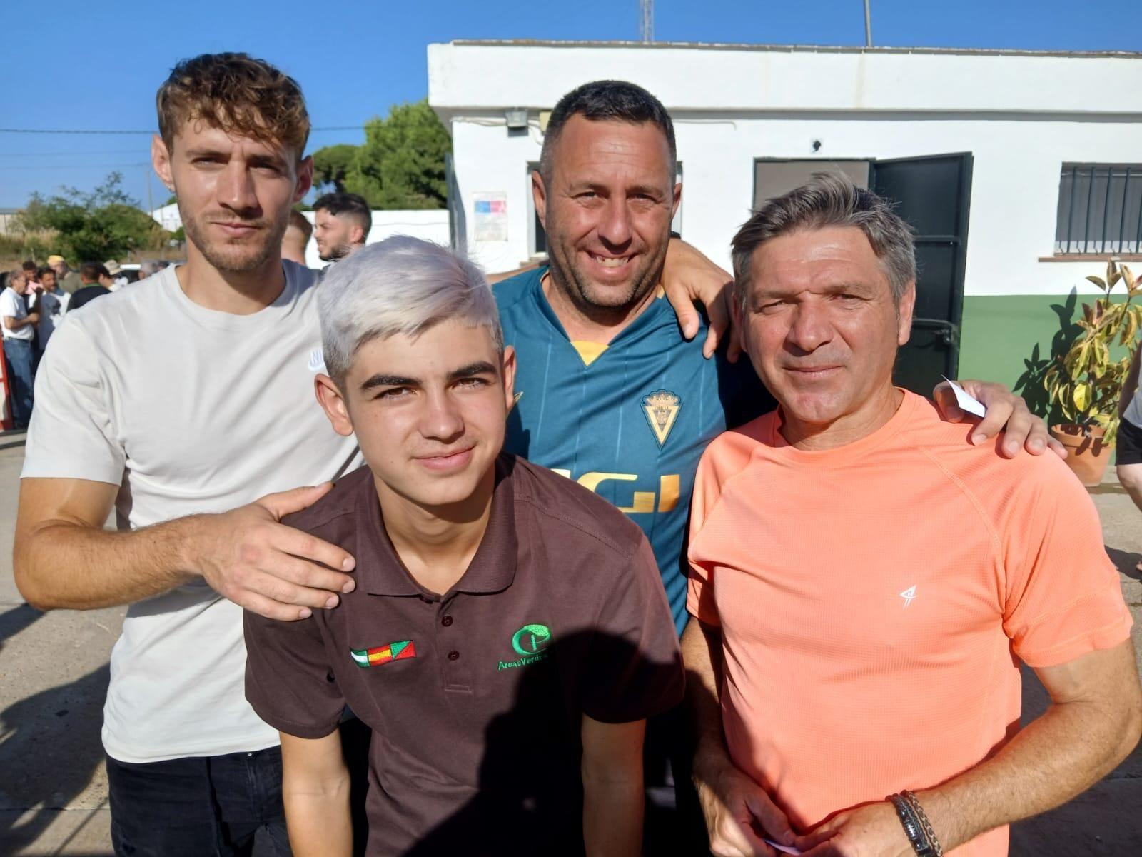 Las imágenes del amistoso entre el Barbate y el Cádiz CF