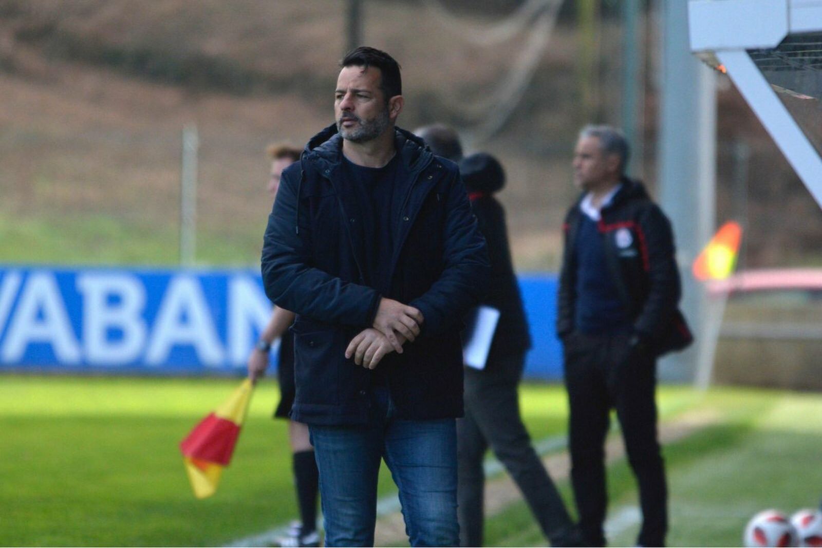 Baldomero Hermoso 'Mere' dirige un partido del Fuenlabrada en Segunda B.