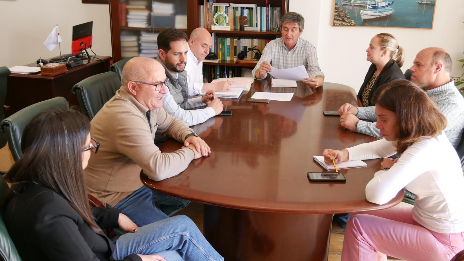 La Junta de Gobierno Local de Adra da luz verde a la instalación de zonas de juego infantiles en dos de sus playas.