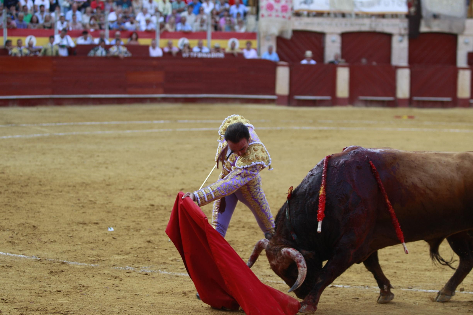 La despedida del torero Enrique Ponce de la Feria de Almería 2024, en imágenes
