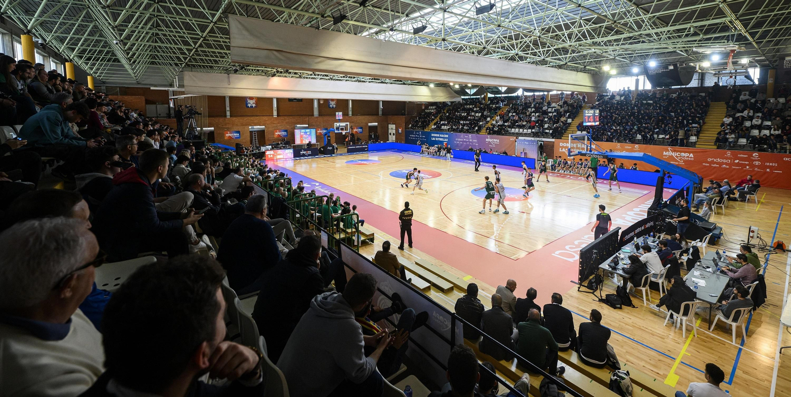 Unicaja - Joventut de la Minicopa, en fotos