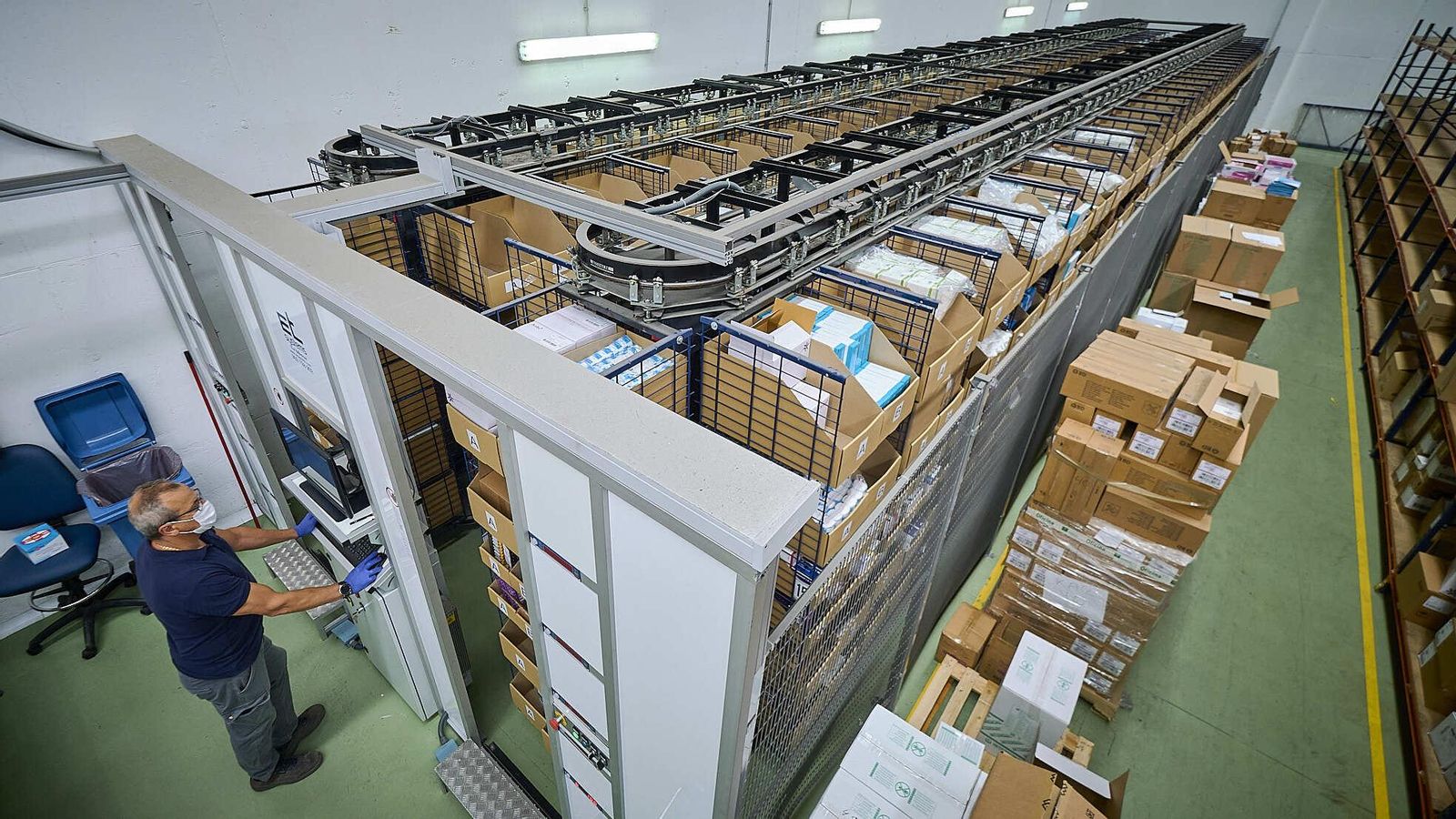 El carrusel donde se preparan los  pedidos diarios visto desde arriba.