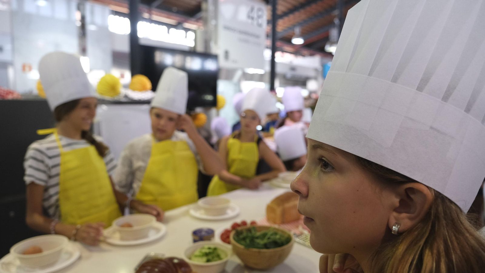 Taller Infantil de Cocina de la Feria de Almería 2024, en imágenes