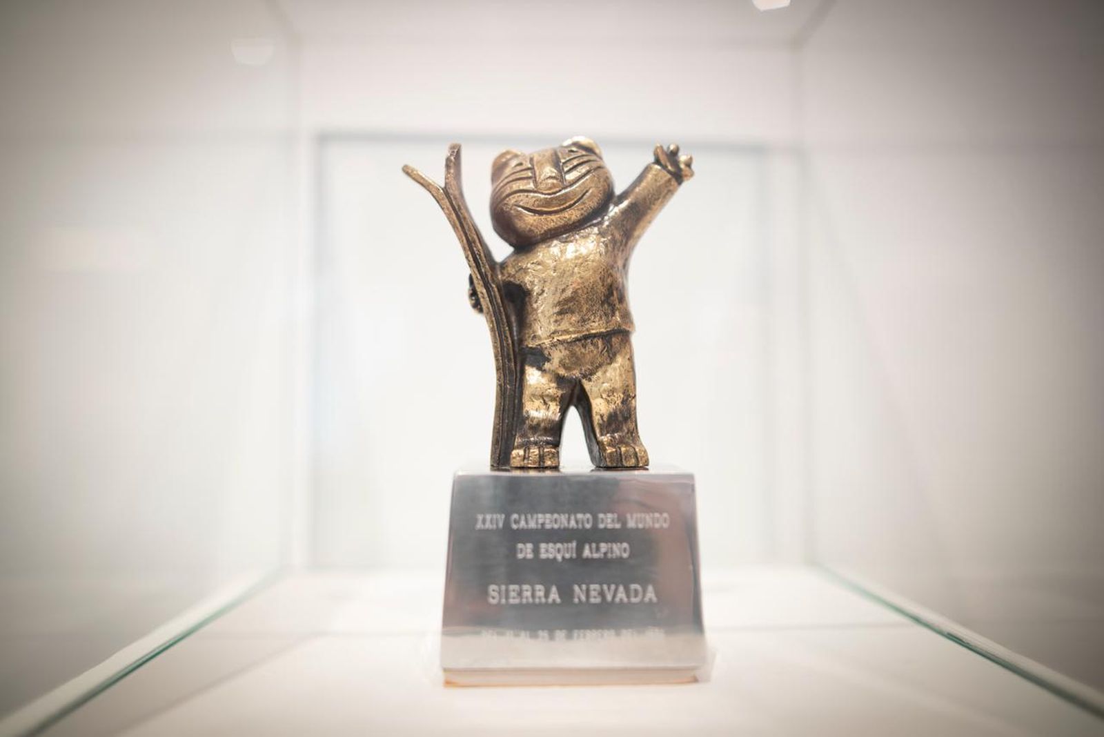 Fotos: la exposición del 30 aniversario de los Campeonatos del Mundo de Esquí Alpino en Granada