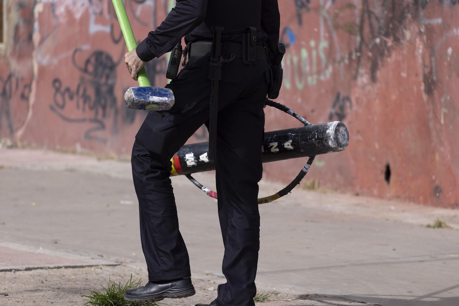 Batida contra la marihuana en el Polígono Norte, todas las fotos