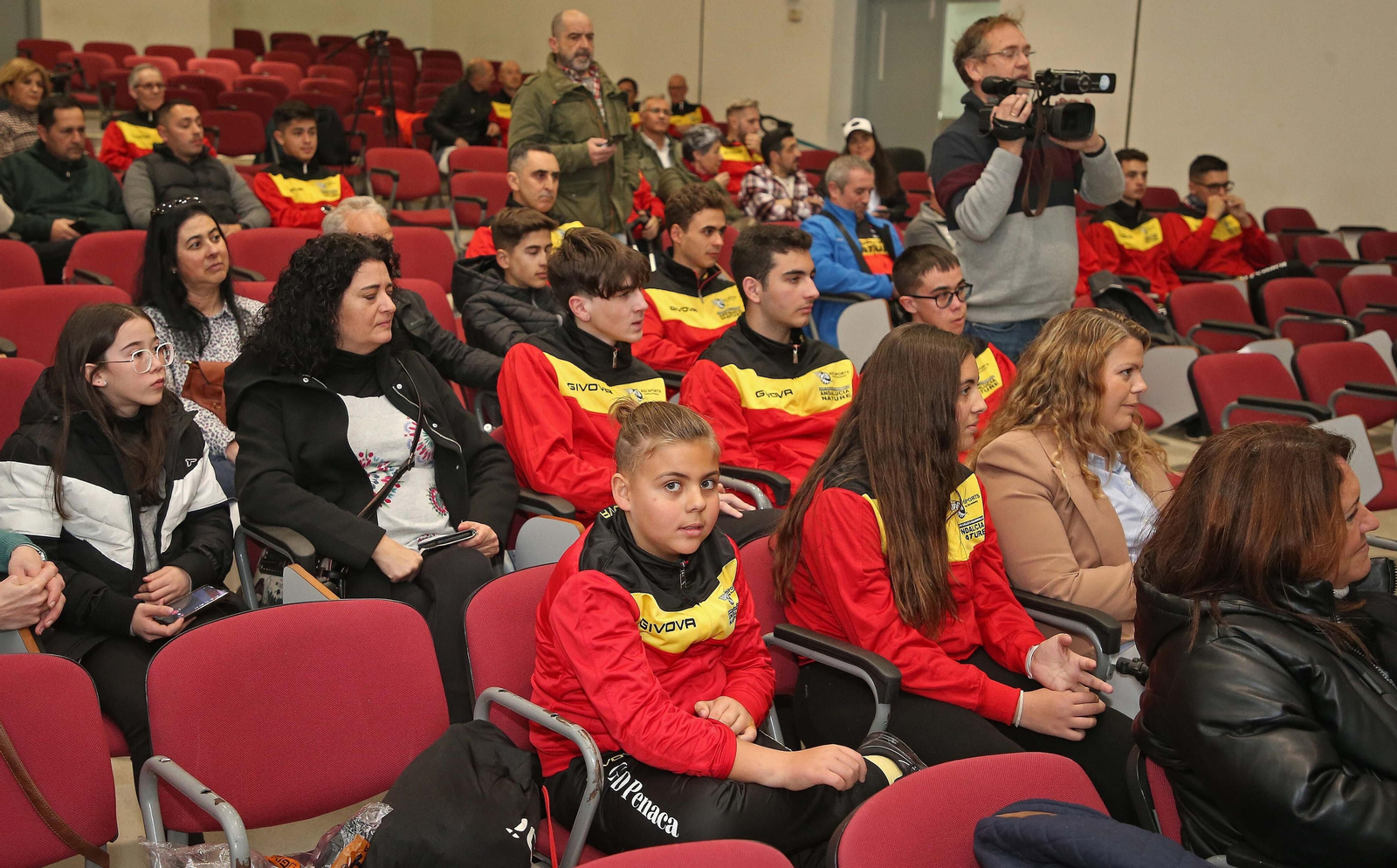 Fotos de la presentación del club de ciclismo 'Andalucía Nature' en Algeciras